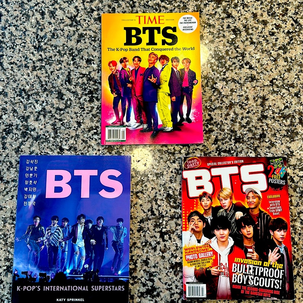 BTS Band Magazine Bundle 
(BTS4)